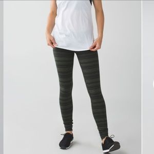 Lululemon wunder under leggings green size 4
